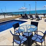 Flat Na Praia De Iracema 105